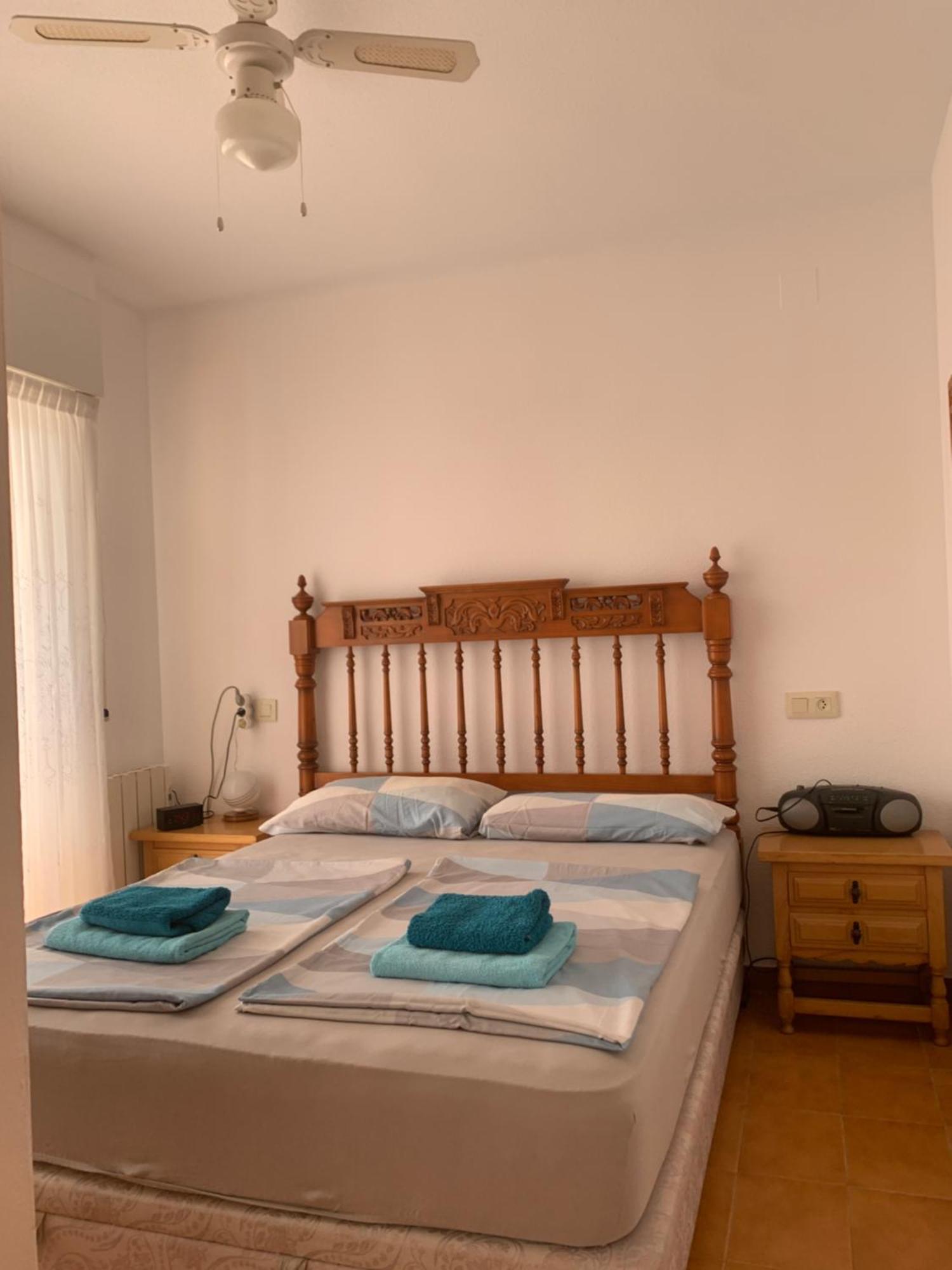 Apartment With Side Seaview 60 Meters From Sea 또레비에하 외부 사진